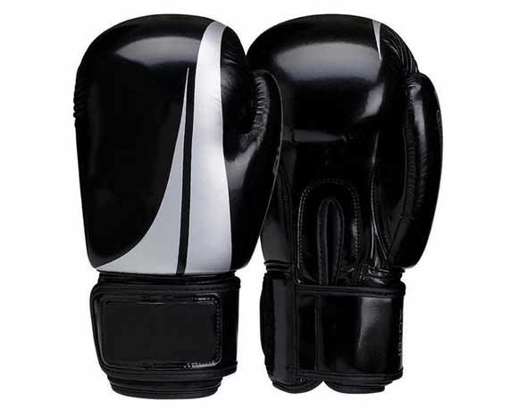 What Size Boxing Gloves Should A Woman Get For Kickboxing